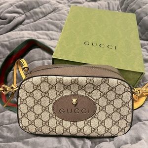 Neo Vintage GG Supreme messenger bag